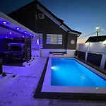 Villas By Expert Delux